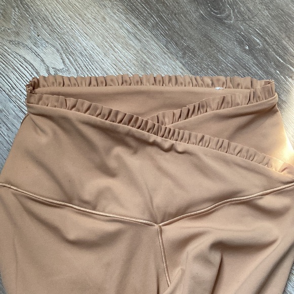 Aerie offline Leggings - Picture 2 of 3